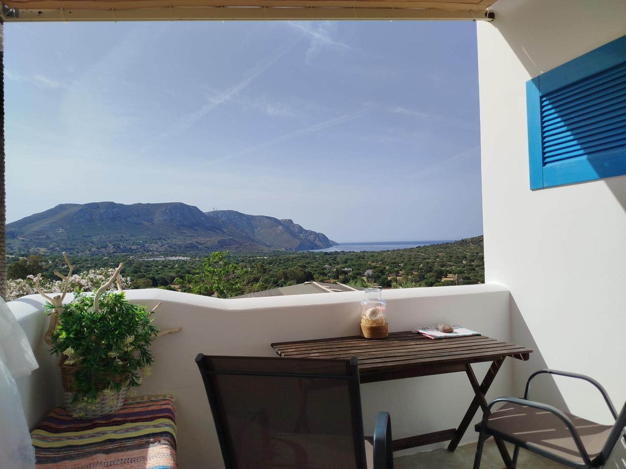 Tilos Island House Megálon Choríon Екстериор снимка