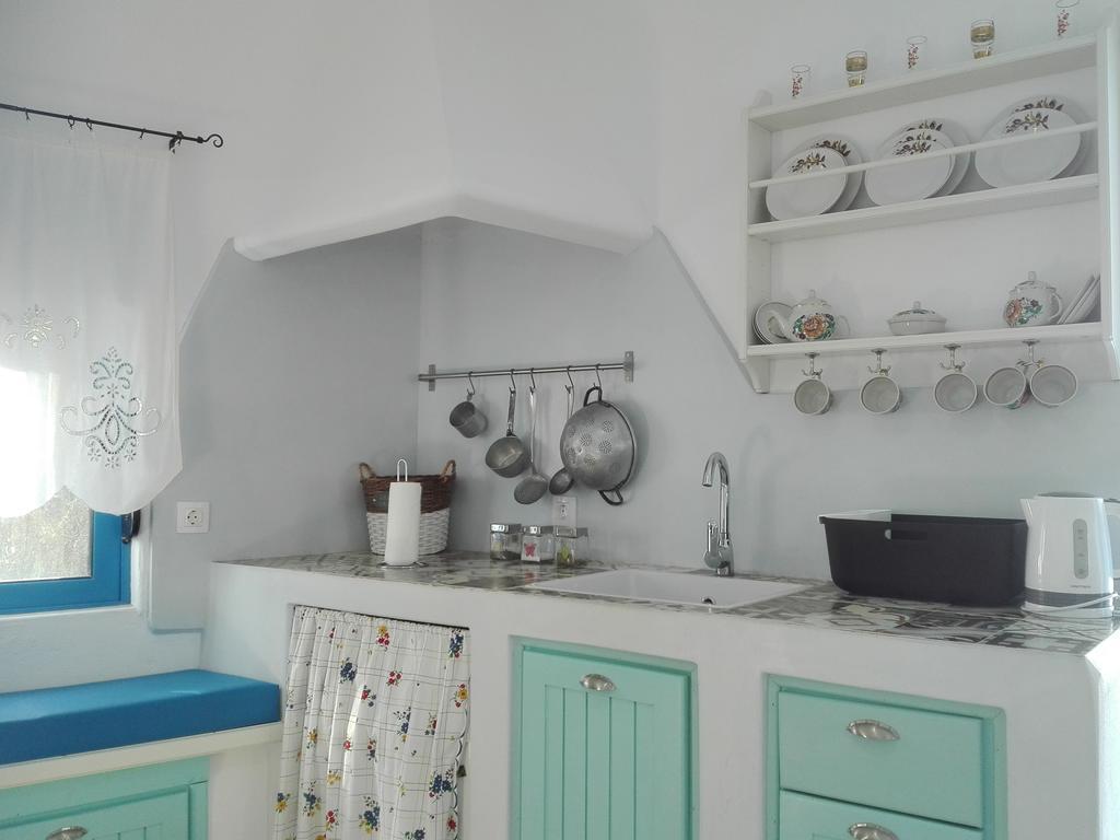 Tilos Island House Megálon Choríon Екстериор снимка